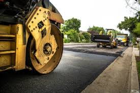 Best Driveway Snow Removal Preparation  in Forest View, IL